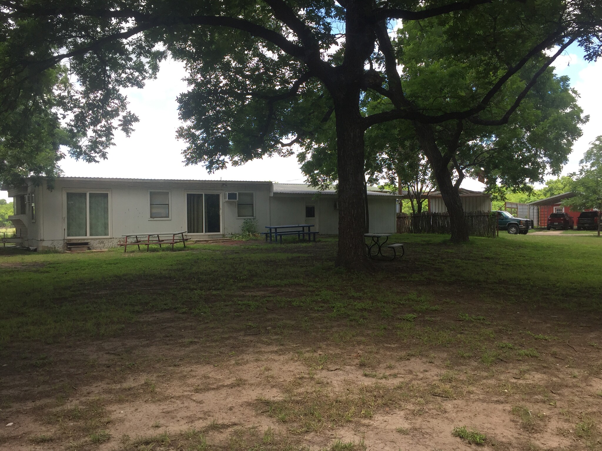 600 S 6th St, Junction, TX for Sale