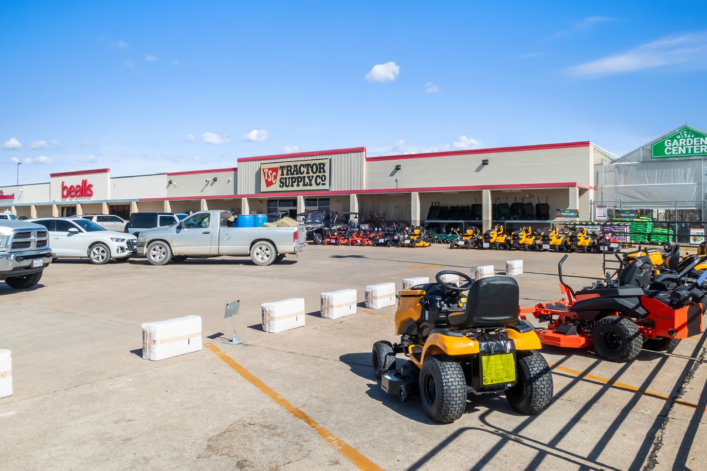 2401 S State Highway 36, Gatesville, TX for Sale