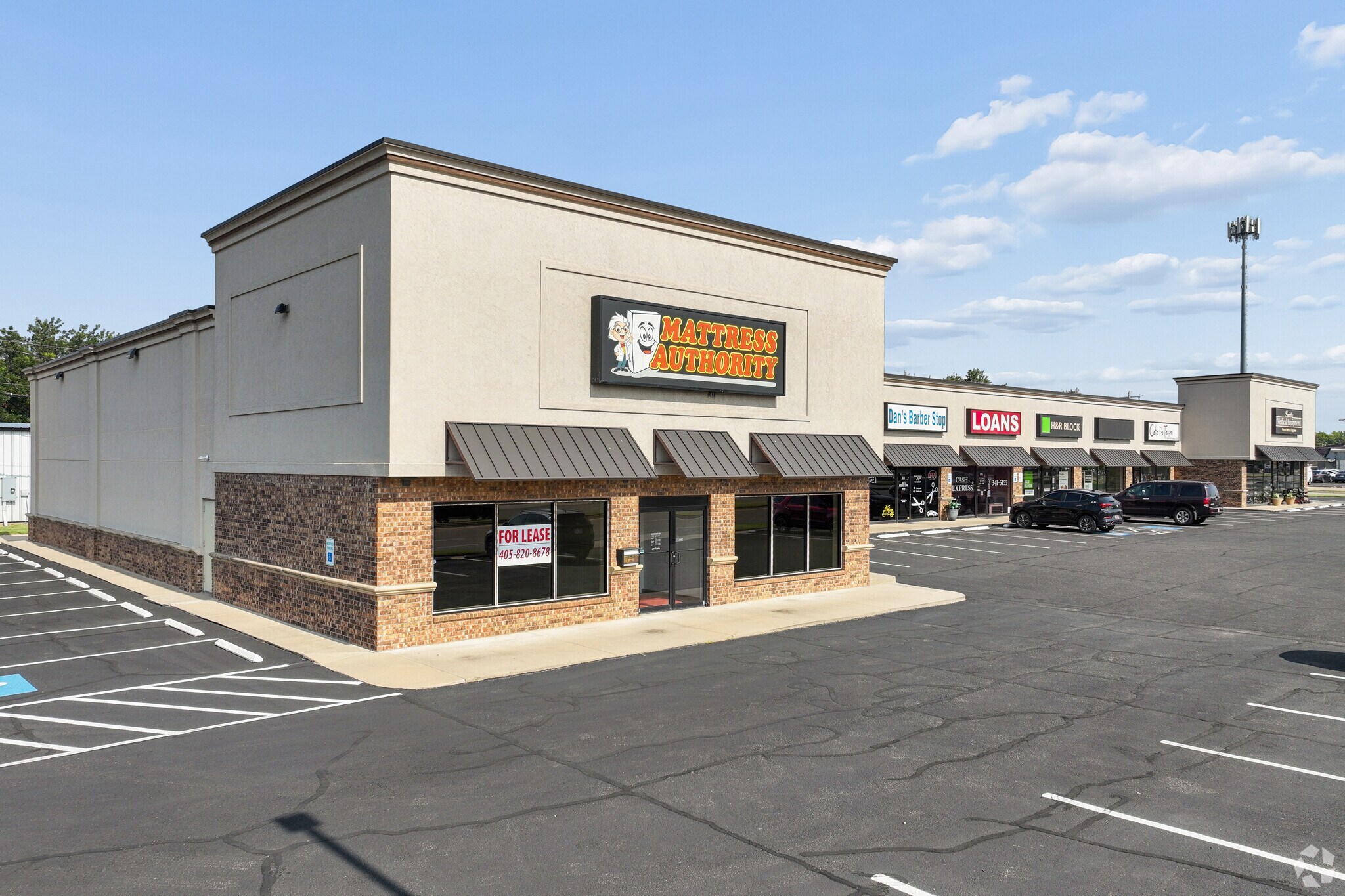 601-617 S Broadway, Edmond, OK for Rent