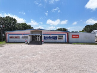 Winnie, TX Showroom - 1440 Gulfway Dr