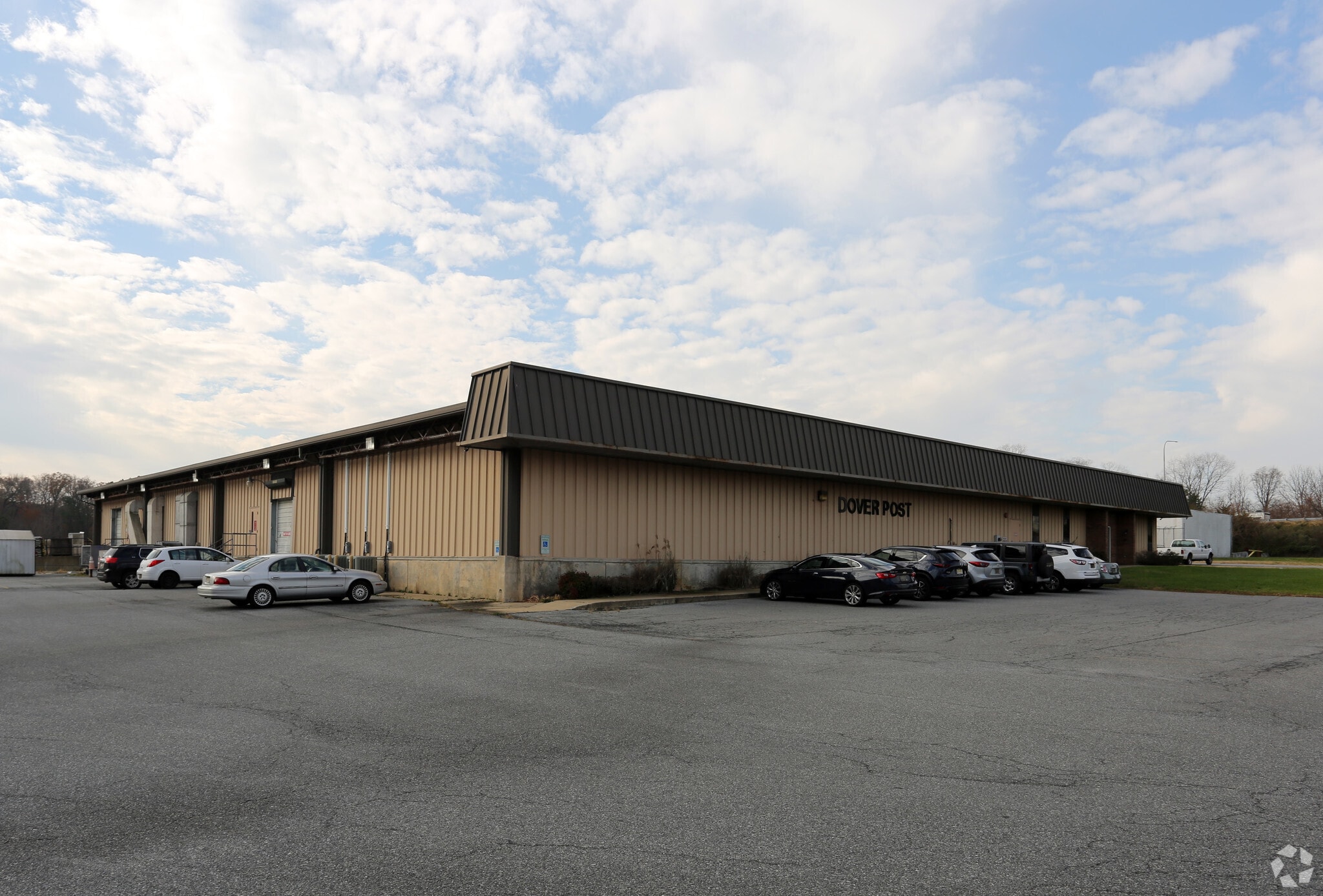 1196 S Little Creek Rd, Dover, DE for Rent