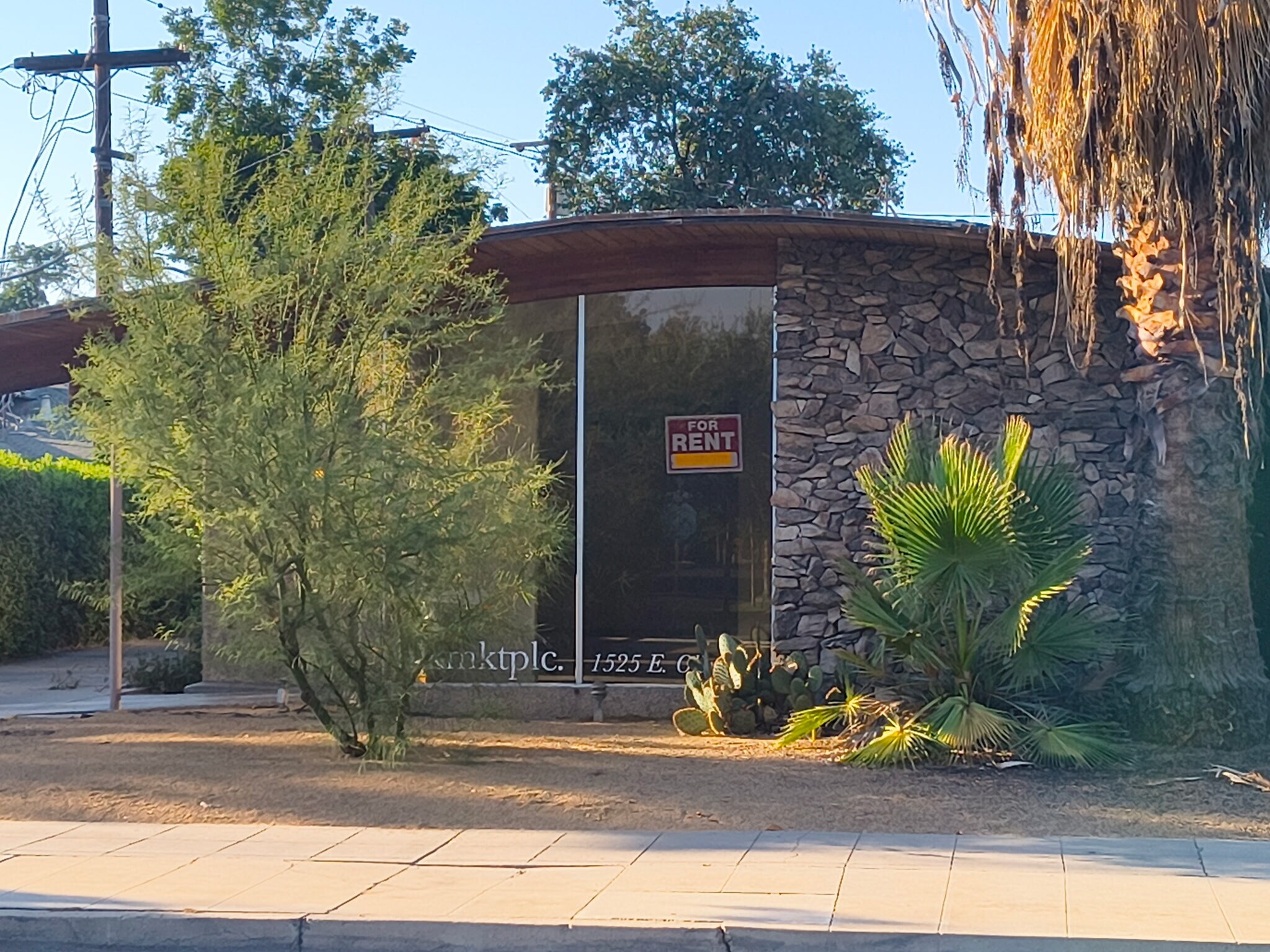 1525 E Olive Ave, Fresno, CA for Rent