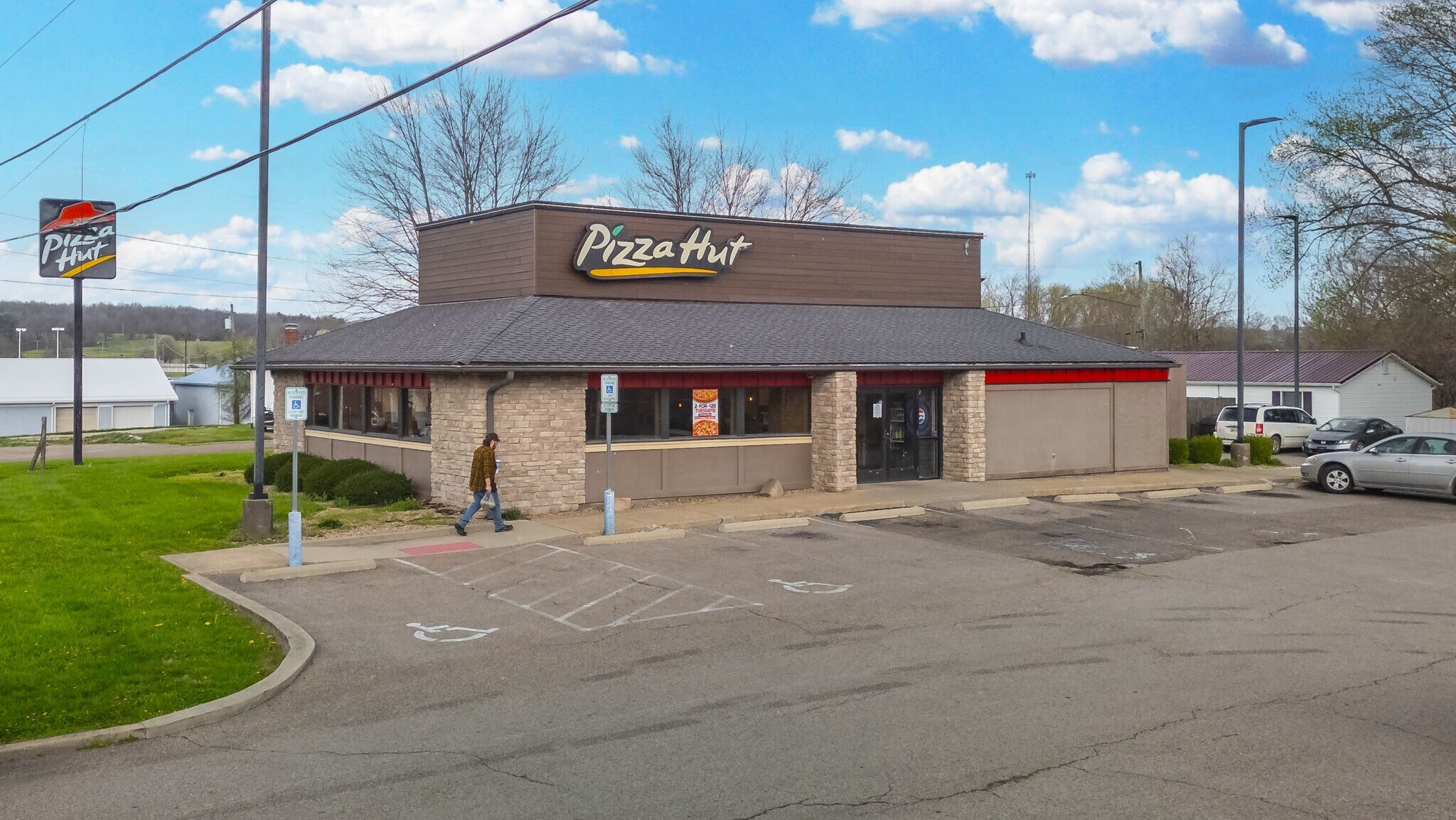 512 Carroll St, New Lexington, OH for Sale