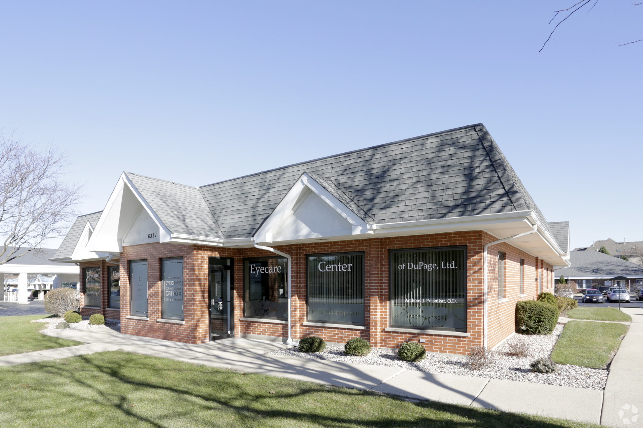 6321 Fairview Ave, Westmont, IL for Rent
