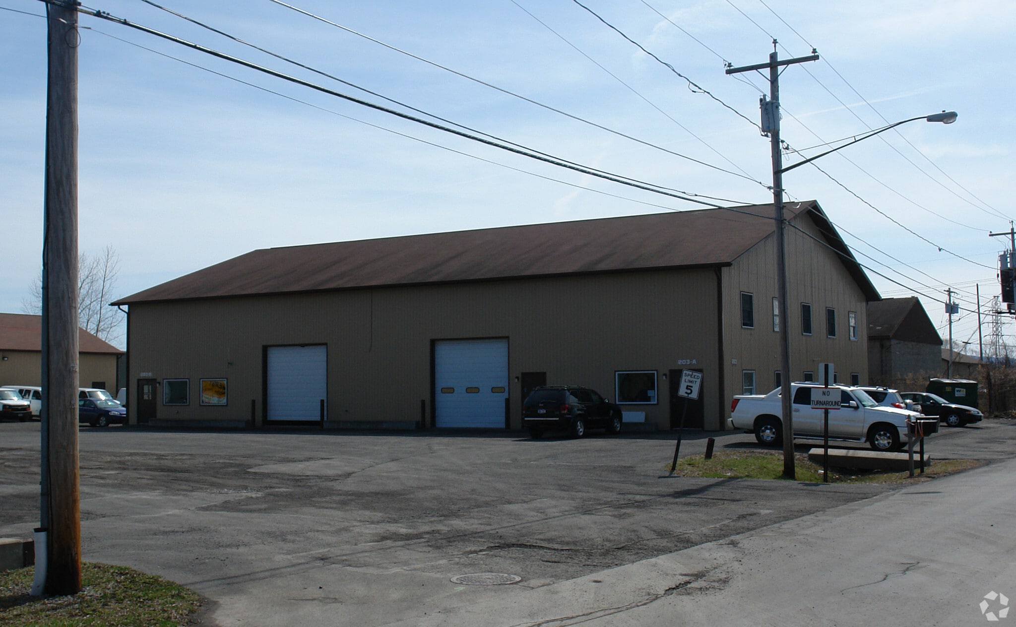 203 Bagg St, East Syracuse, NY for Rent