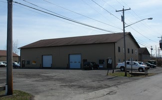 East Syracuse, NY Flex - 203 Bagg St