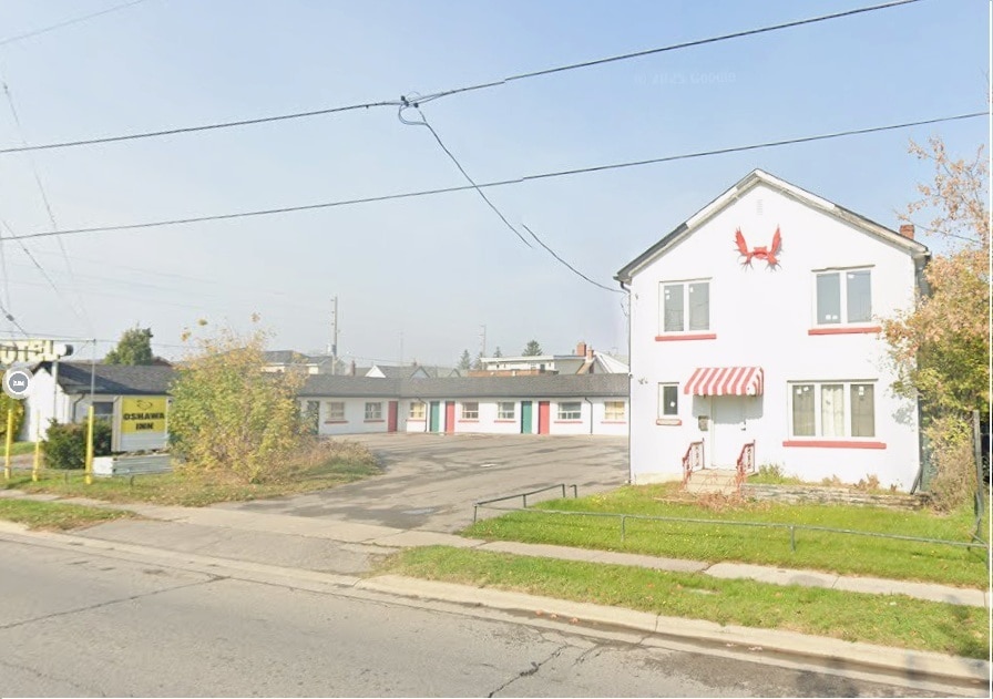214 Toronto Ave, Oshawa, ON for Sale