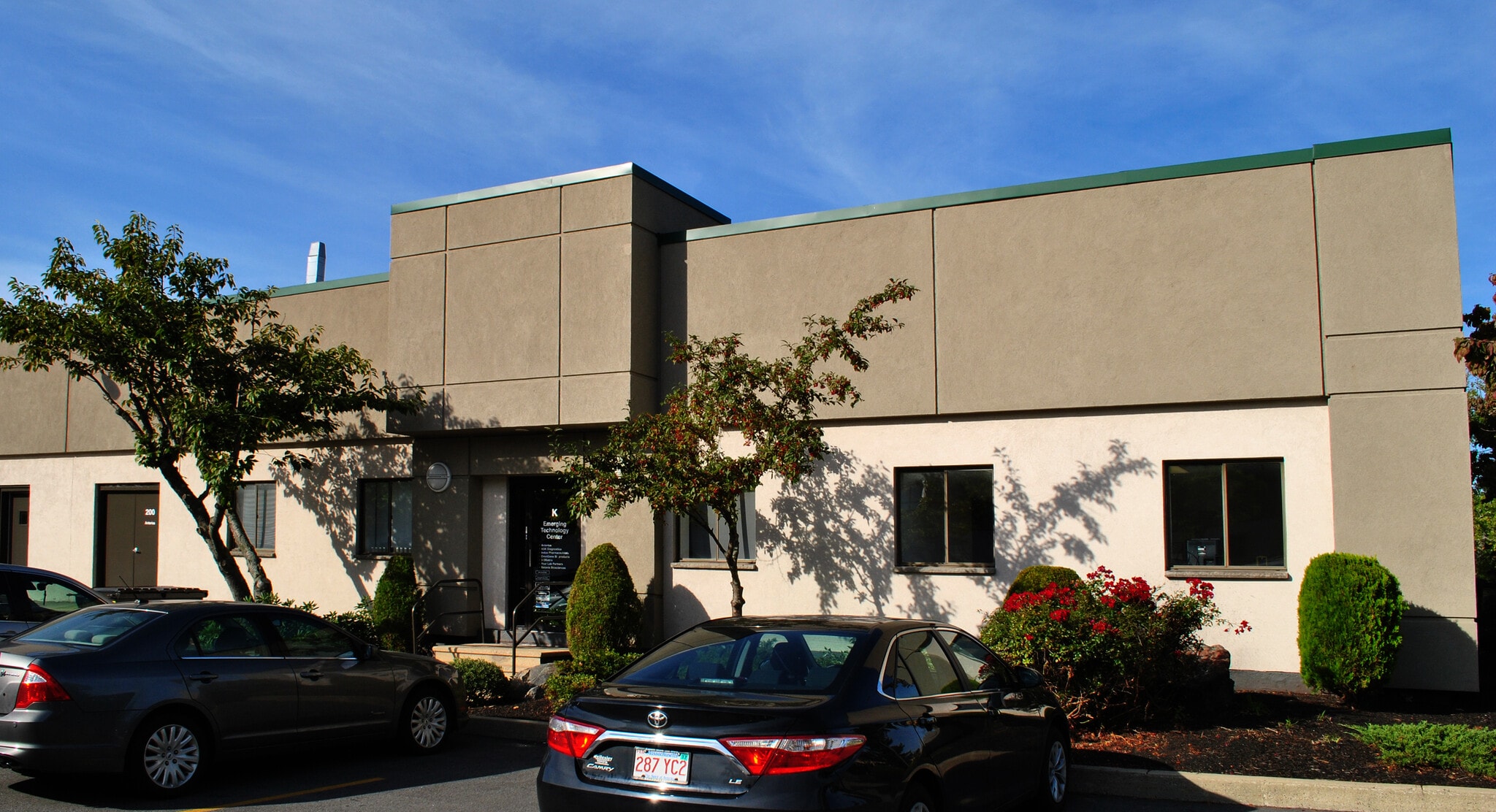 25 Olympia Ave, Woburn, MA for Rent
