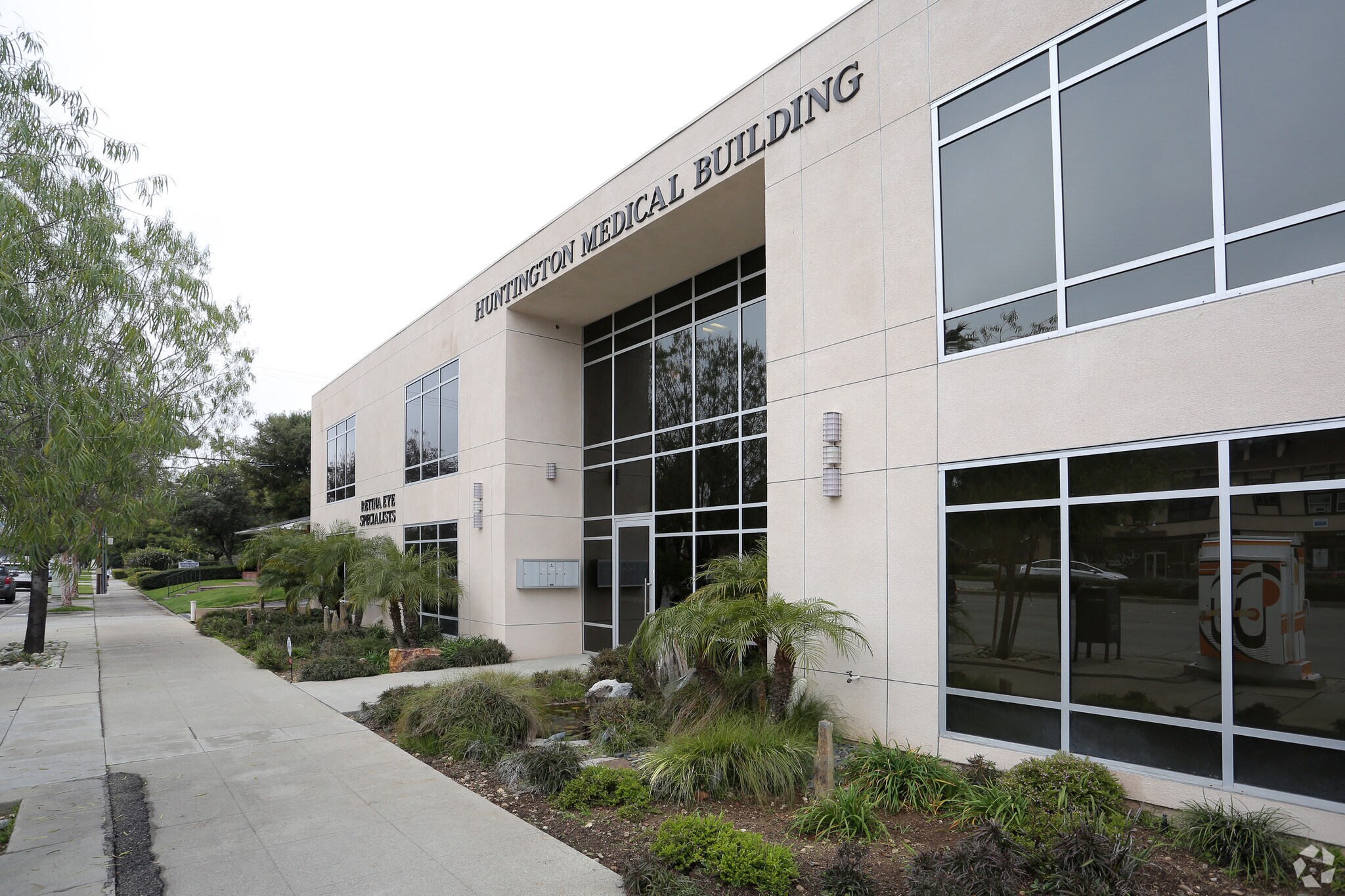 1932-1936 Huntington Dr, South Pasadena, CA for Rent