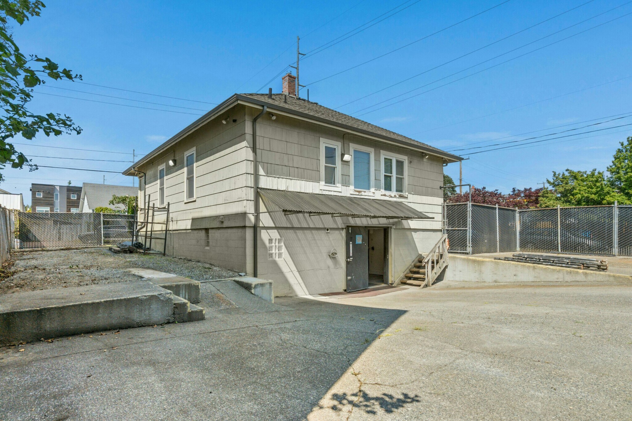 903 NW 50th St, Seattle, WA for Sale