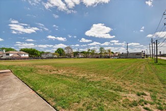 Pinehurst, TX Commercial Land - 2.43ac SH 249 & Decker Prairie Rd
