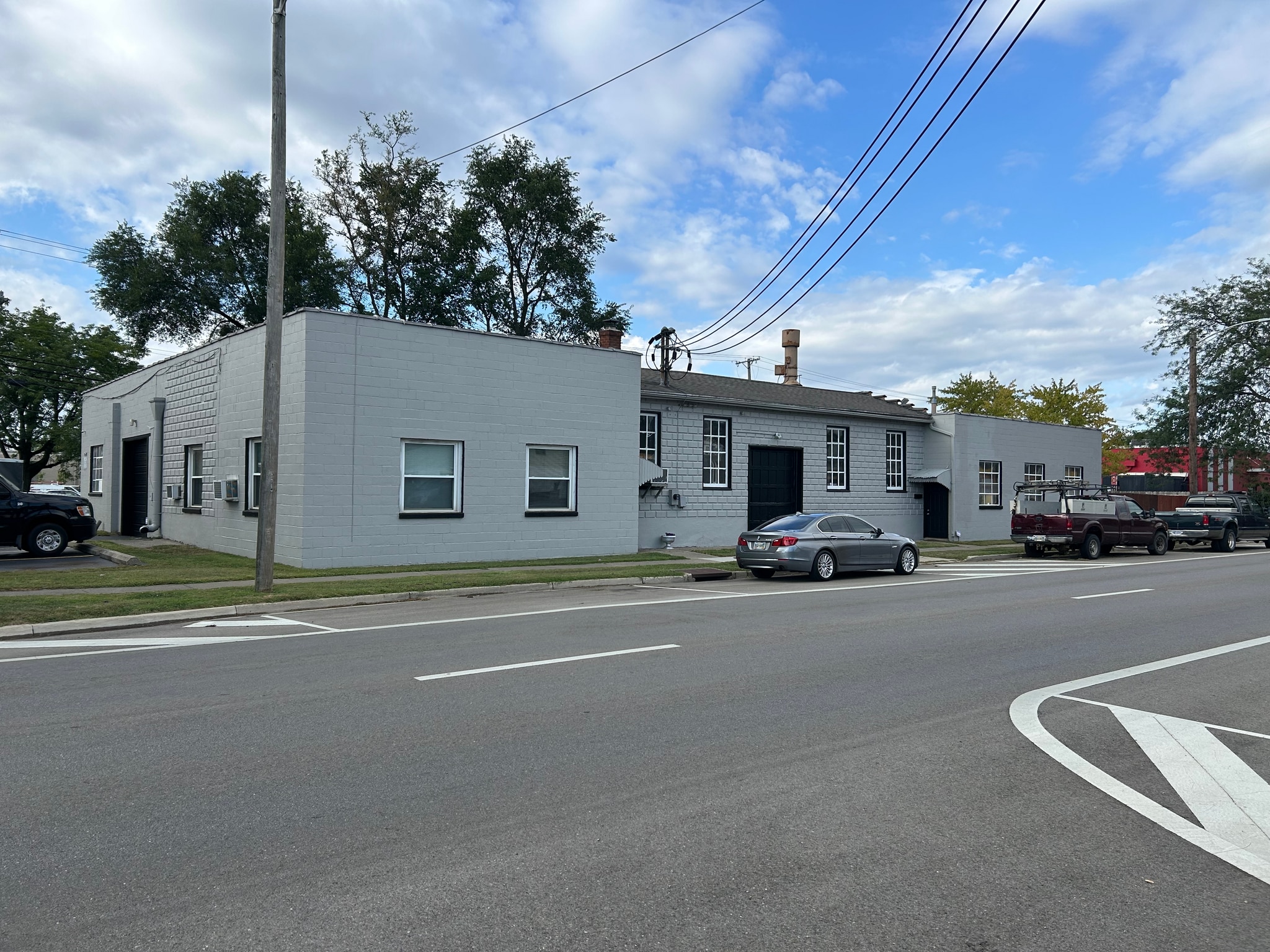 535 E Dixie Dr, Dayton, OH for Sale