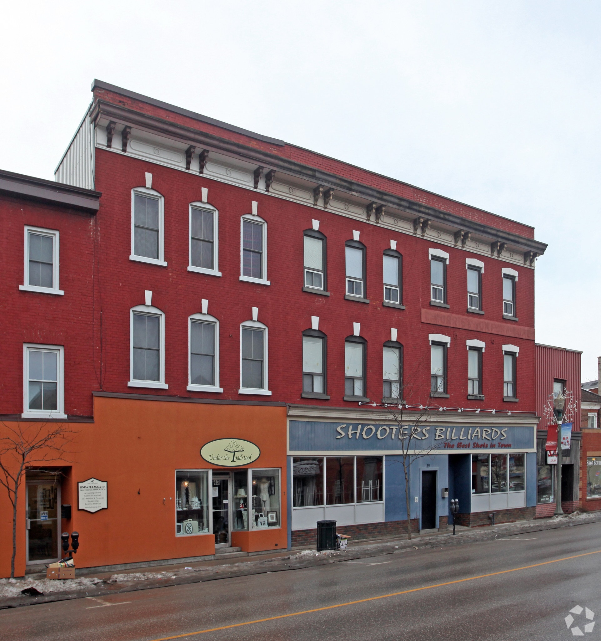 37-39 King Av E, Newcastle, ON for Rent