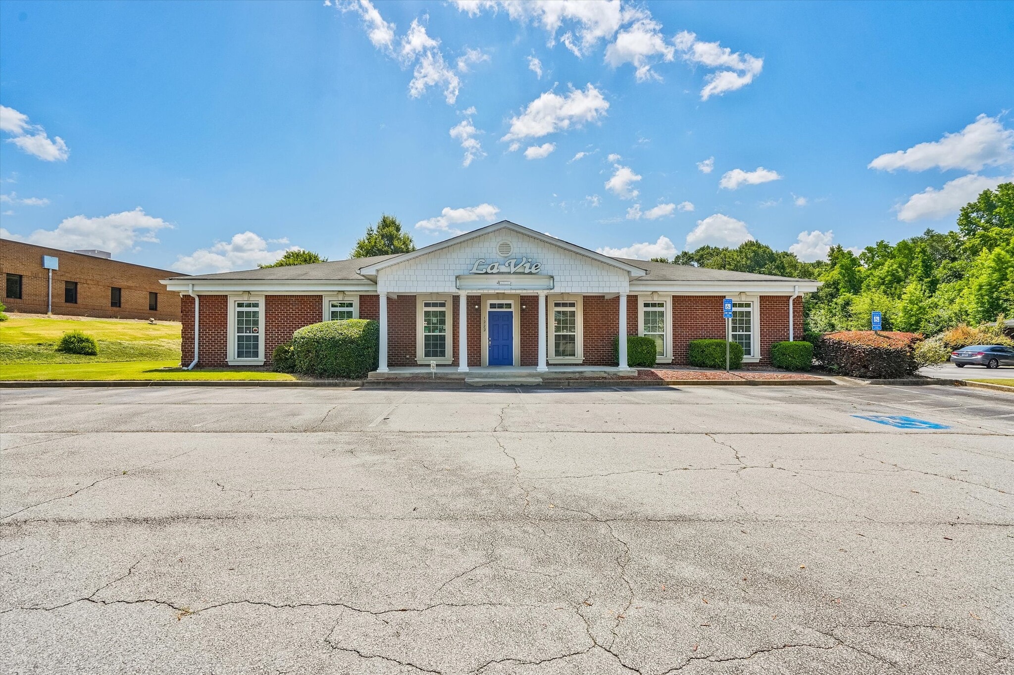 1222 Royal Dr SW, Conyers, GA for Rent