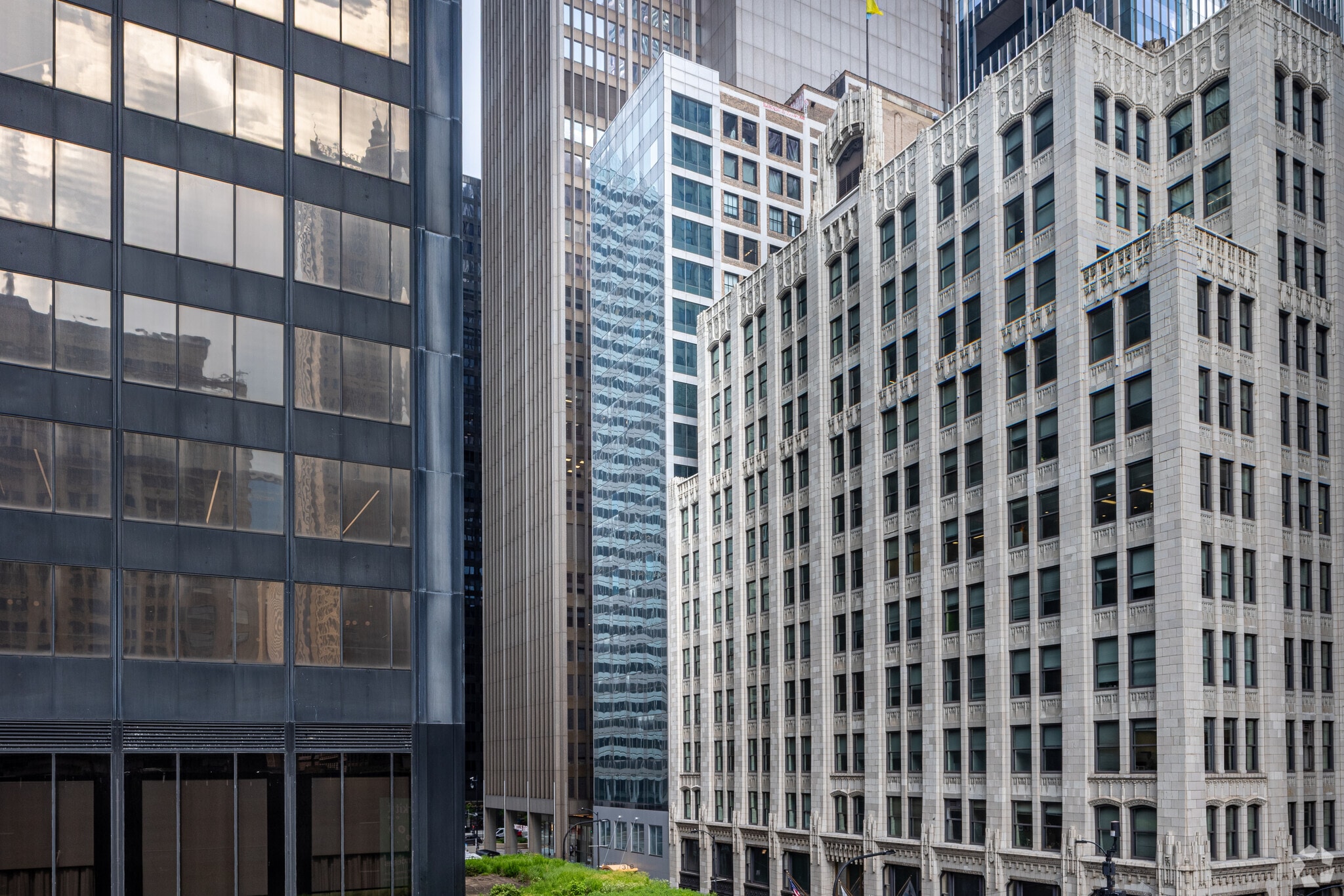 318 W Adams St, Chicago, IL for Rent