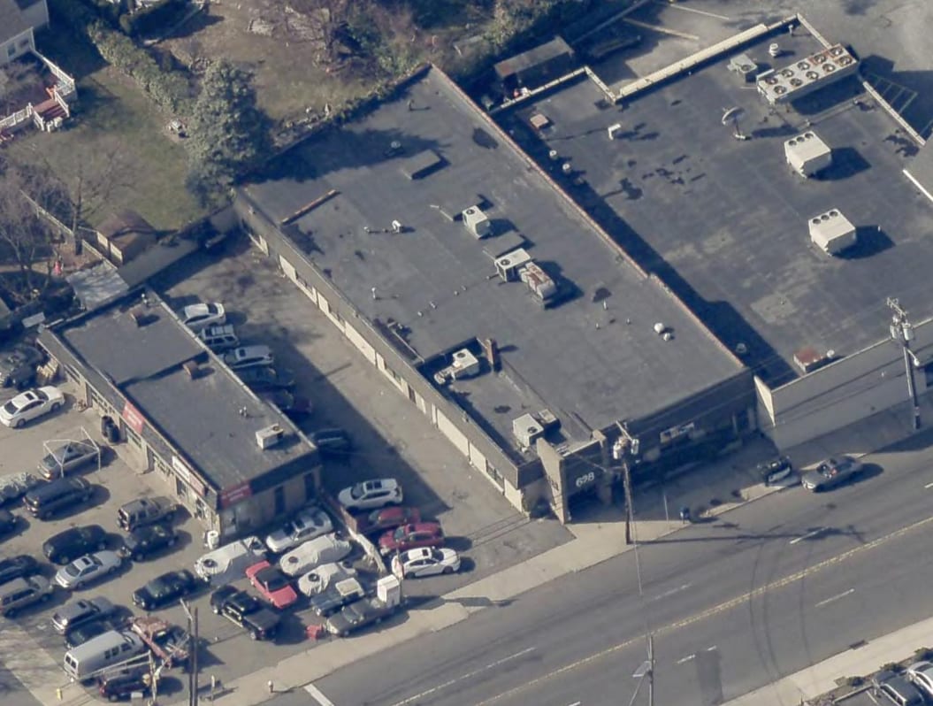 580 Cedar Ln, Teaneck, NJ for Sale