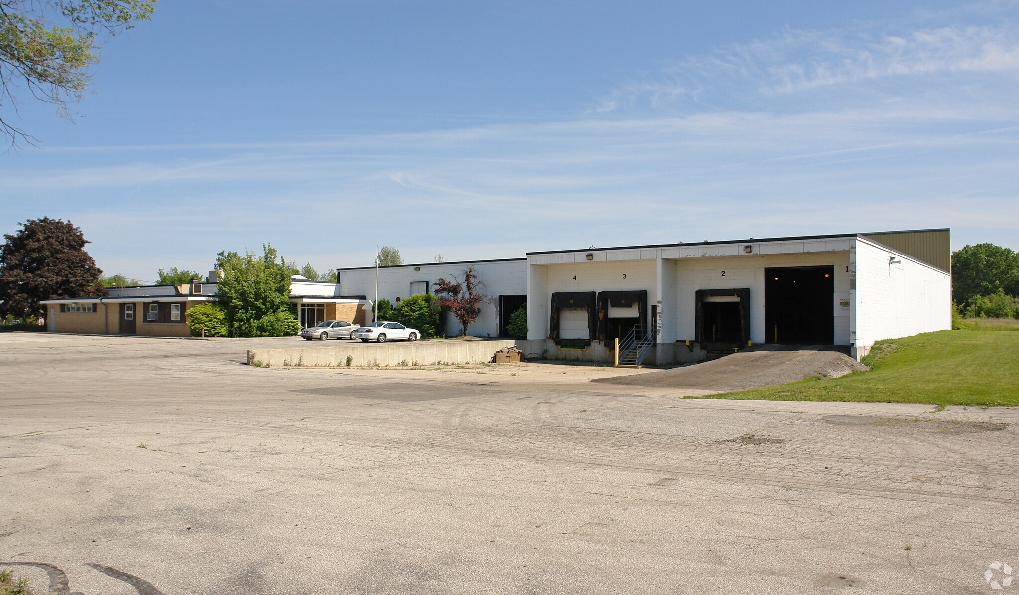 2700 Perkins St, Saginaw, MI for Sale