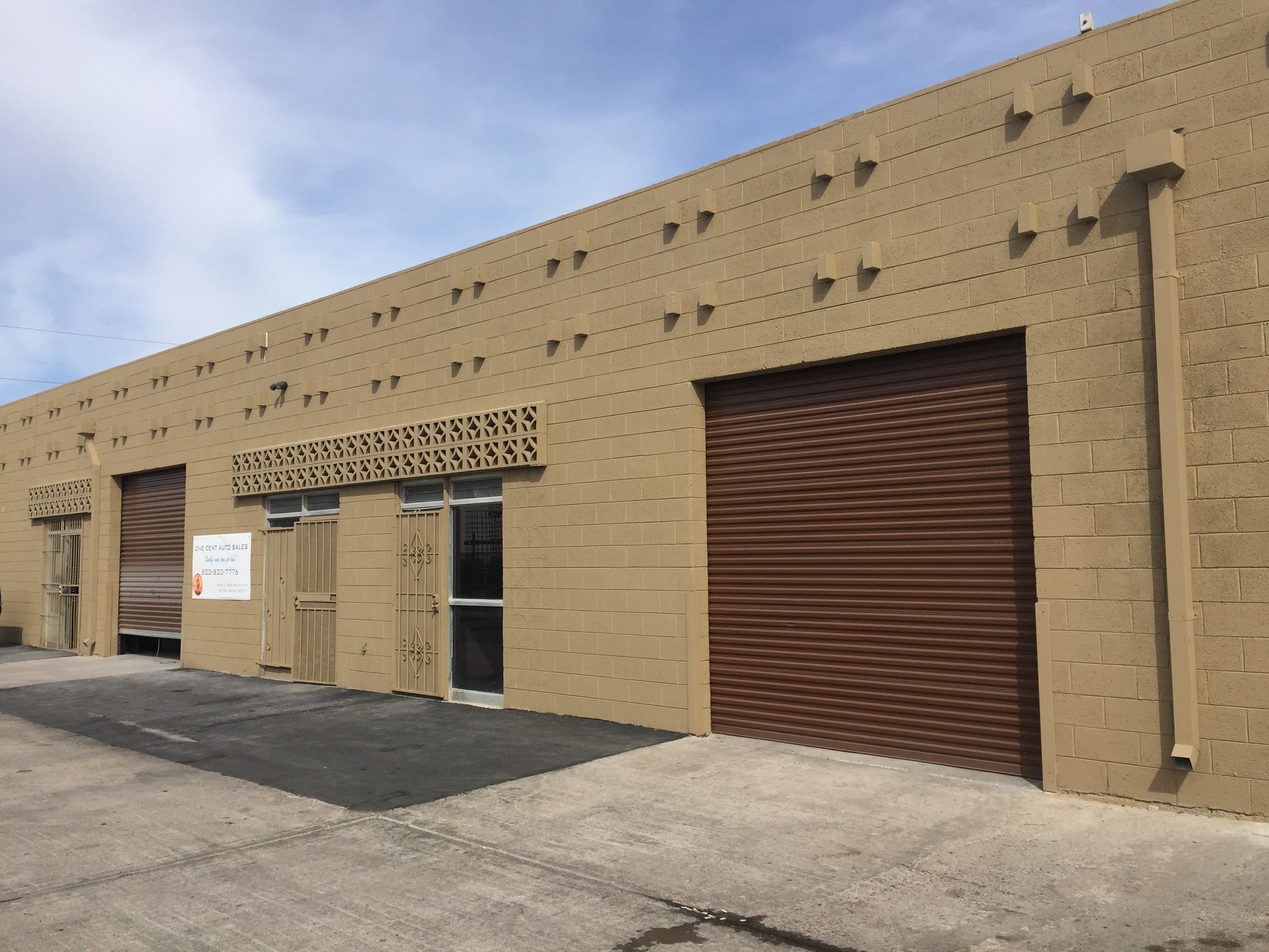 3046-3064 N 30th Ave, Phoenix, AZ for Rent