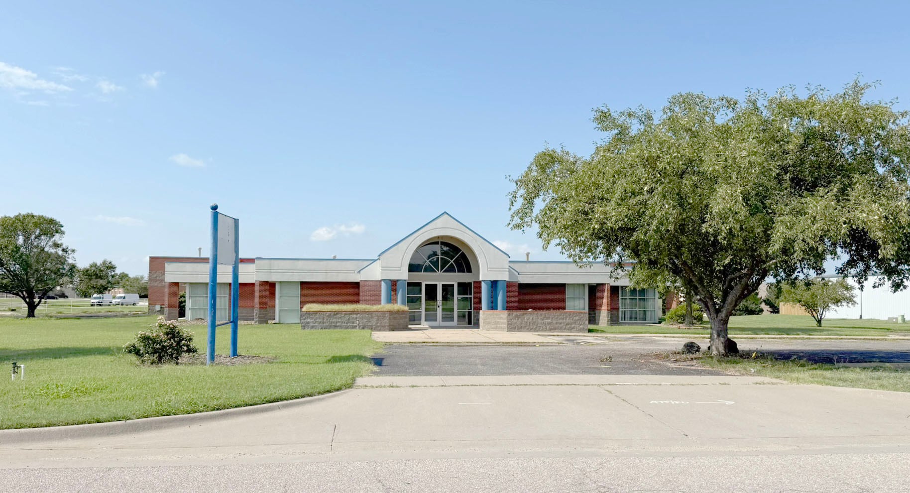 9310 E 37th St, Wichita, KS for Sale