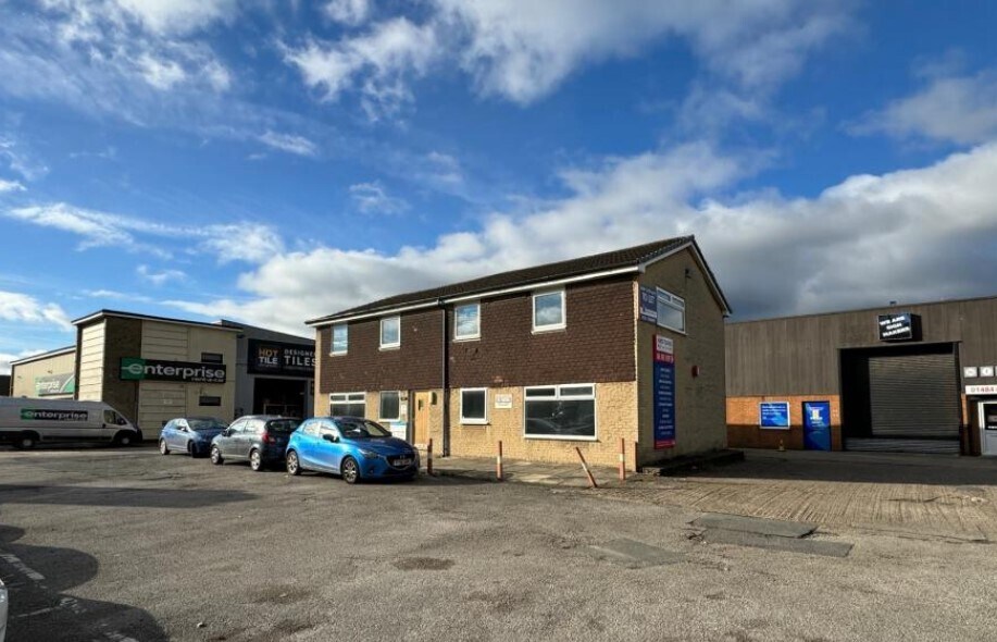 517 Leeds Rd, Huddersfield, WYK for Rent