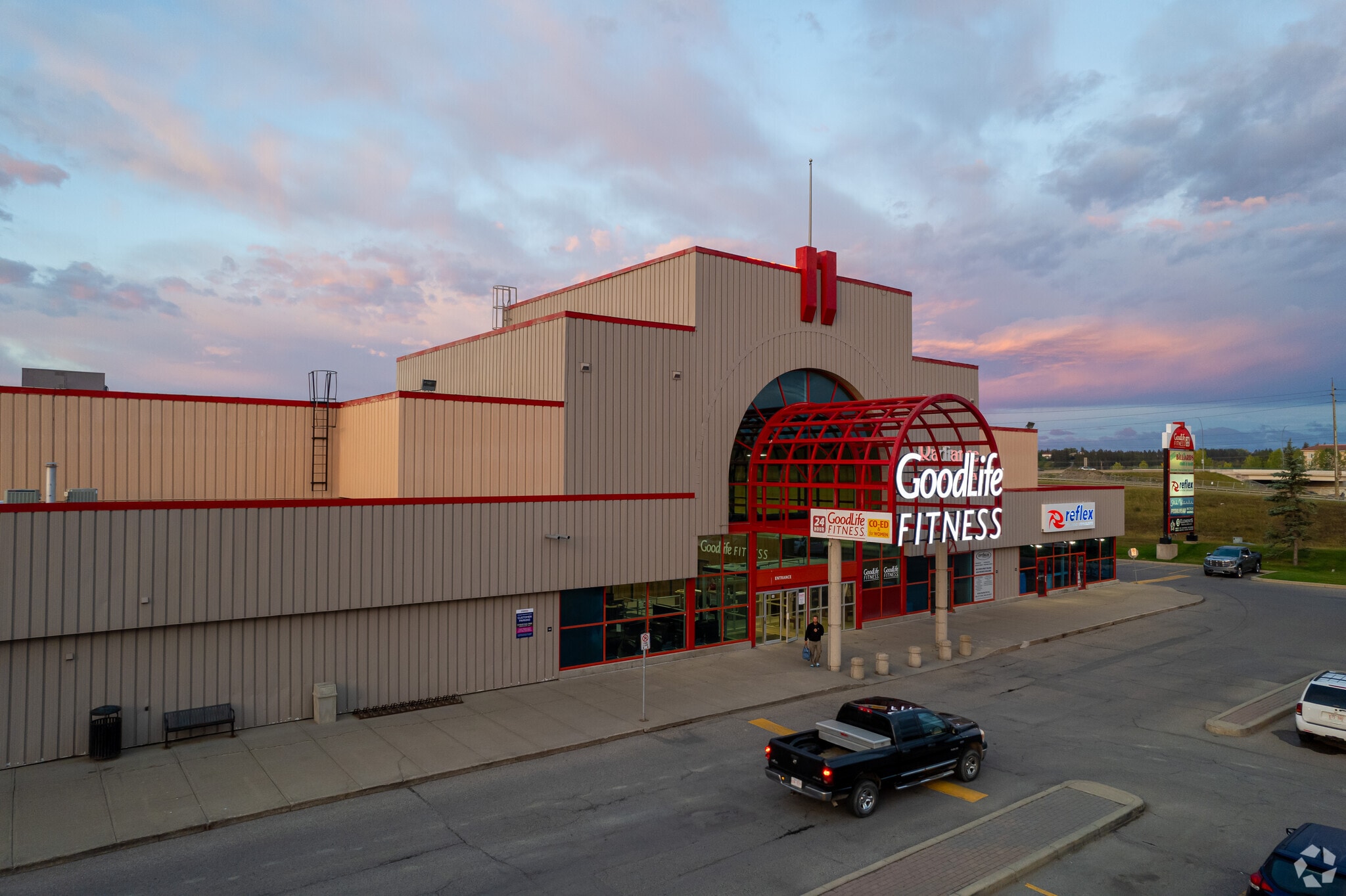 13226 Macleod Trl SE, Calgary, AB for Rent