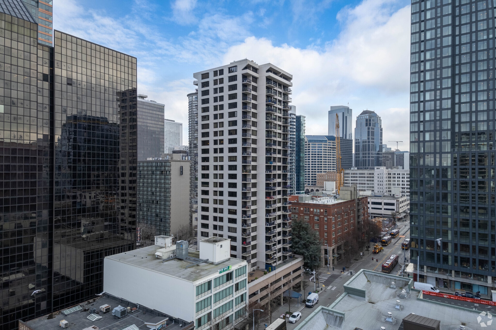 2106 3rd Ave, Seattle, WA for Rent