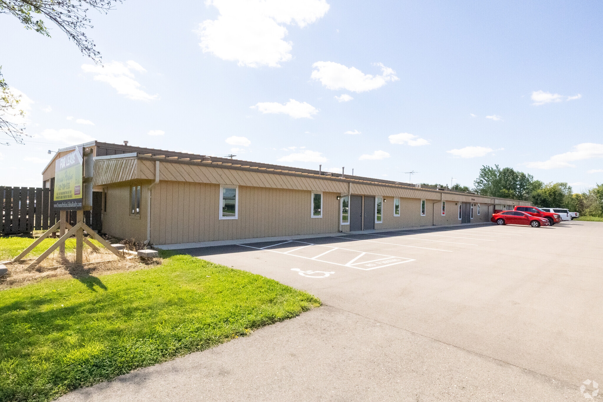 17066 County Road 87, Prior Lake, MN for Rent