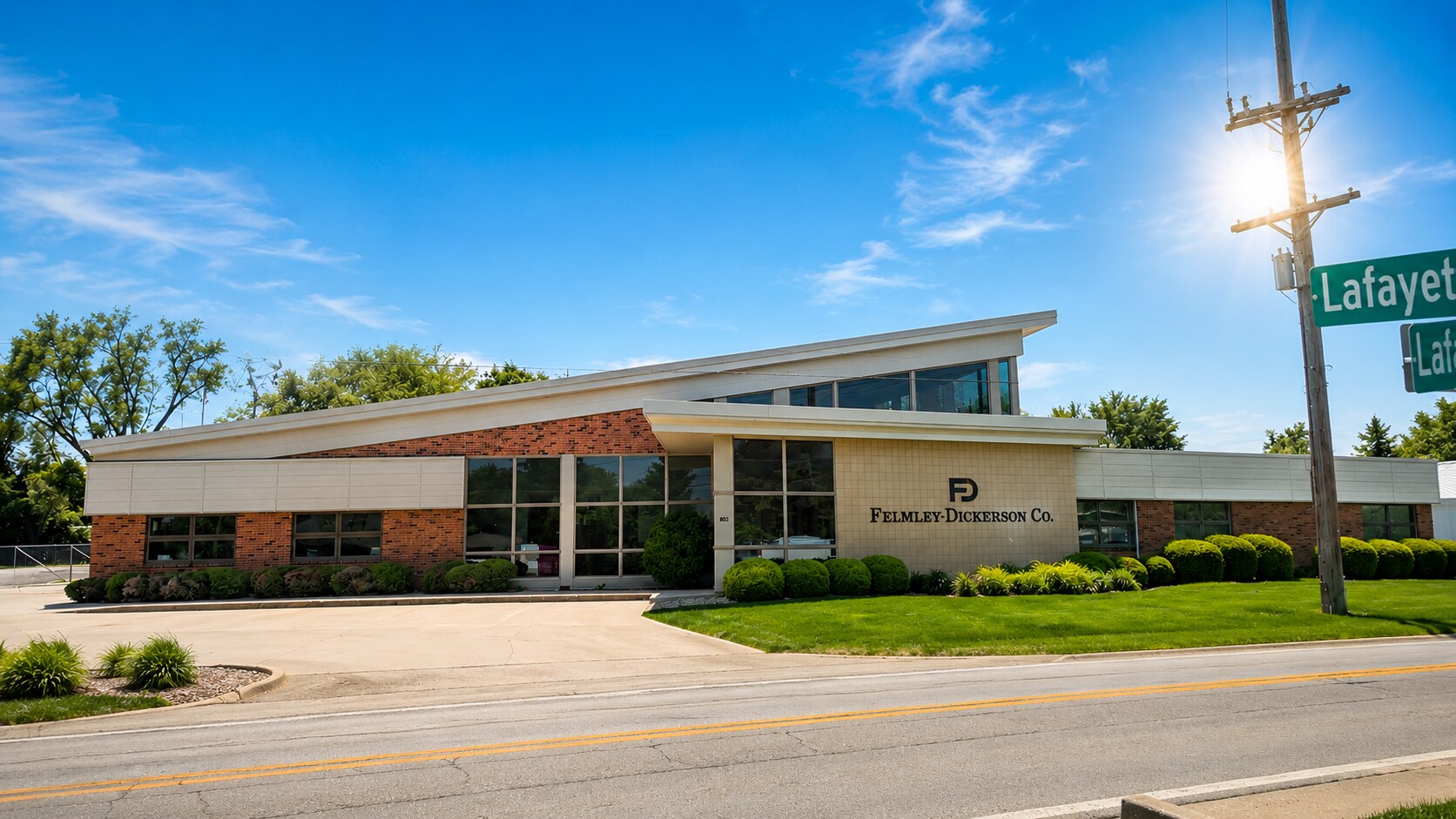 803 E Lafayette, Bloomington, IL for Sale