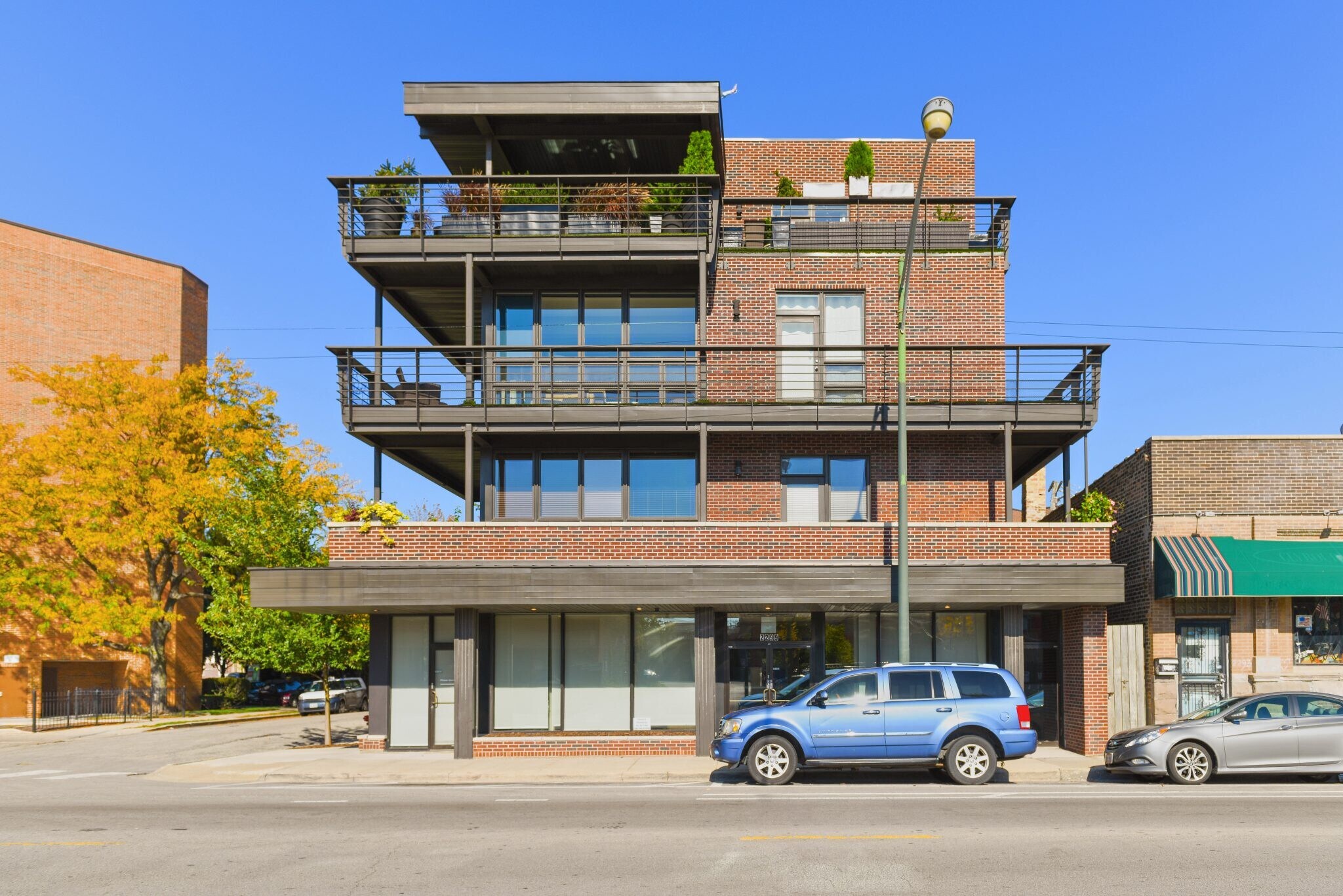2299 N Clybourn Ave, Chicago, IL for Rent