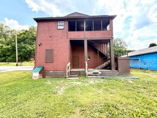 West Van Lear, KY Residential Income - 484 Route 302