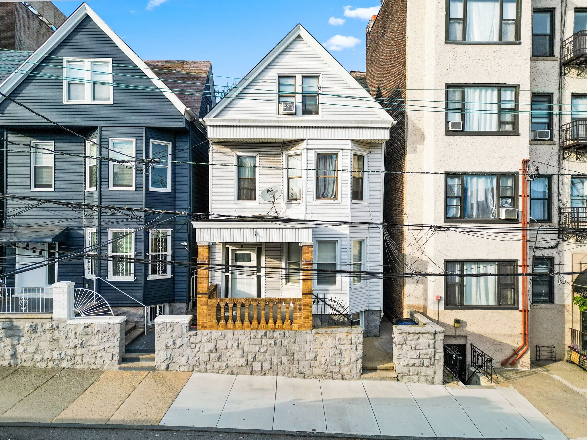 14 48th St, Weehawken, NJ for Sale