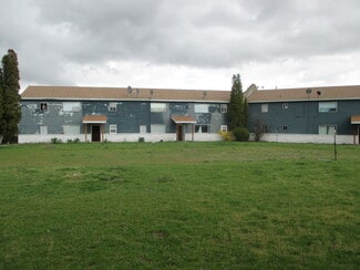Spokane, WA Apartments - 7723 W Sunset Hwy