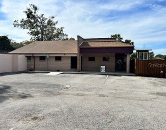 Apopka, FL Veterinarian/Kennel - 3468 E State Road 436