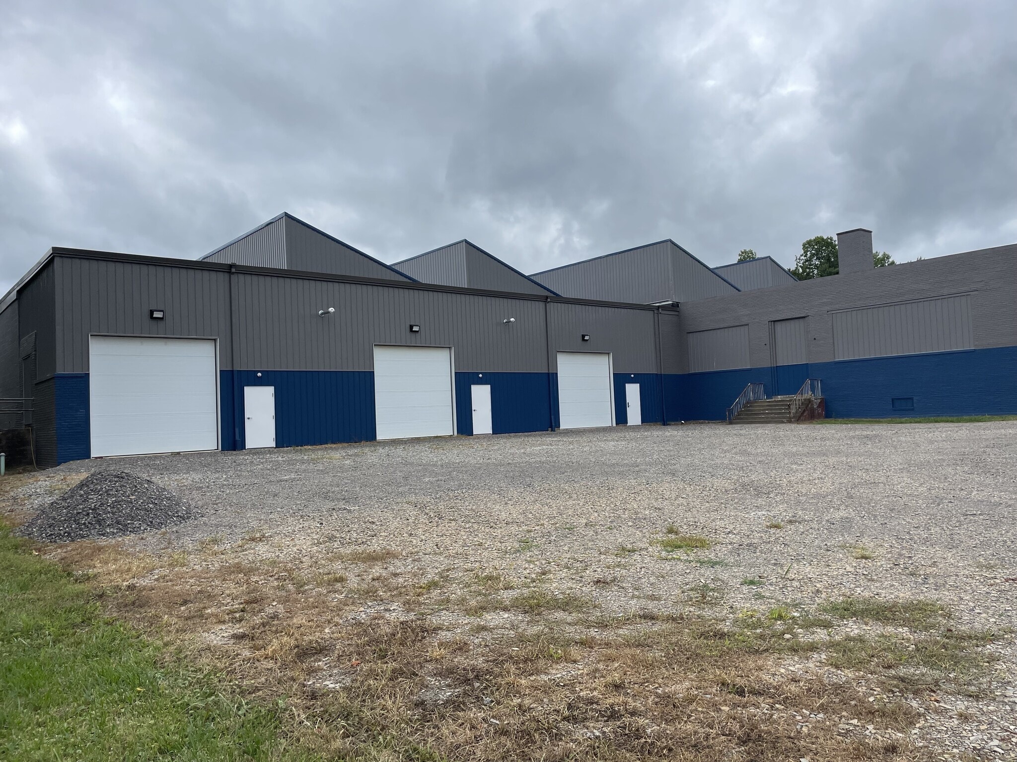2351 Mount Pleasant Rd, Mount Pleasant, PA for Rent