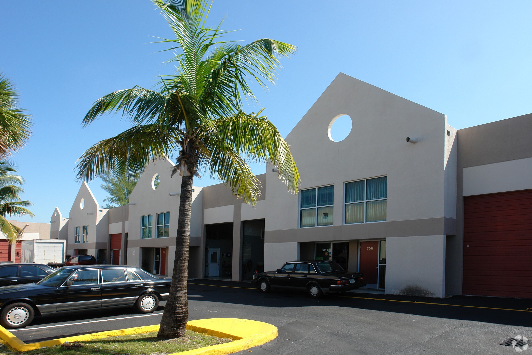 7039-7051 SW 47th St, Miami, FL for Rent