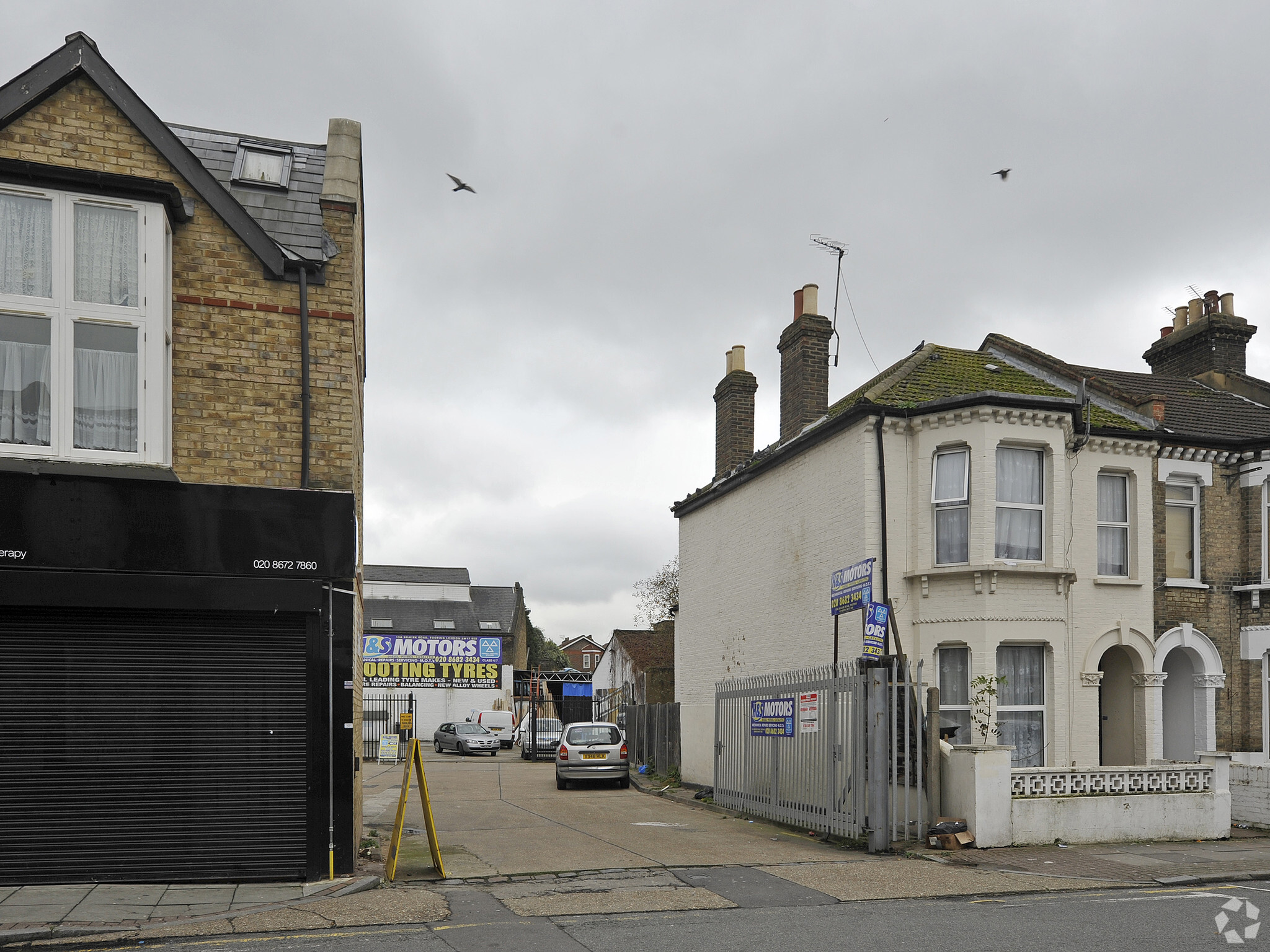 15A Selkirk Rd, London, LND for Rent