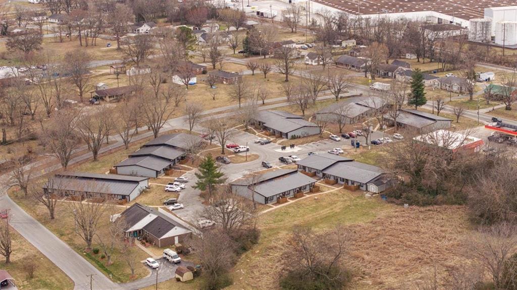 101 Longview Dr, Russellville, KY for Sale