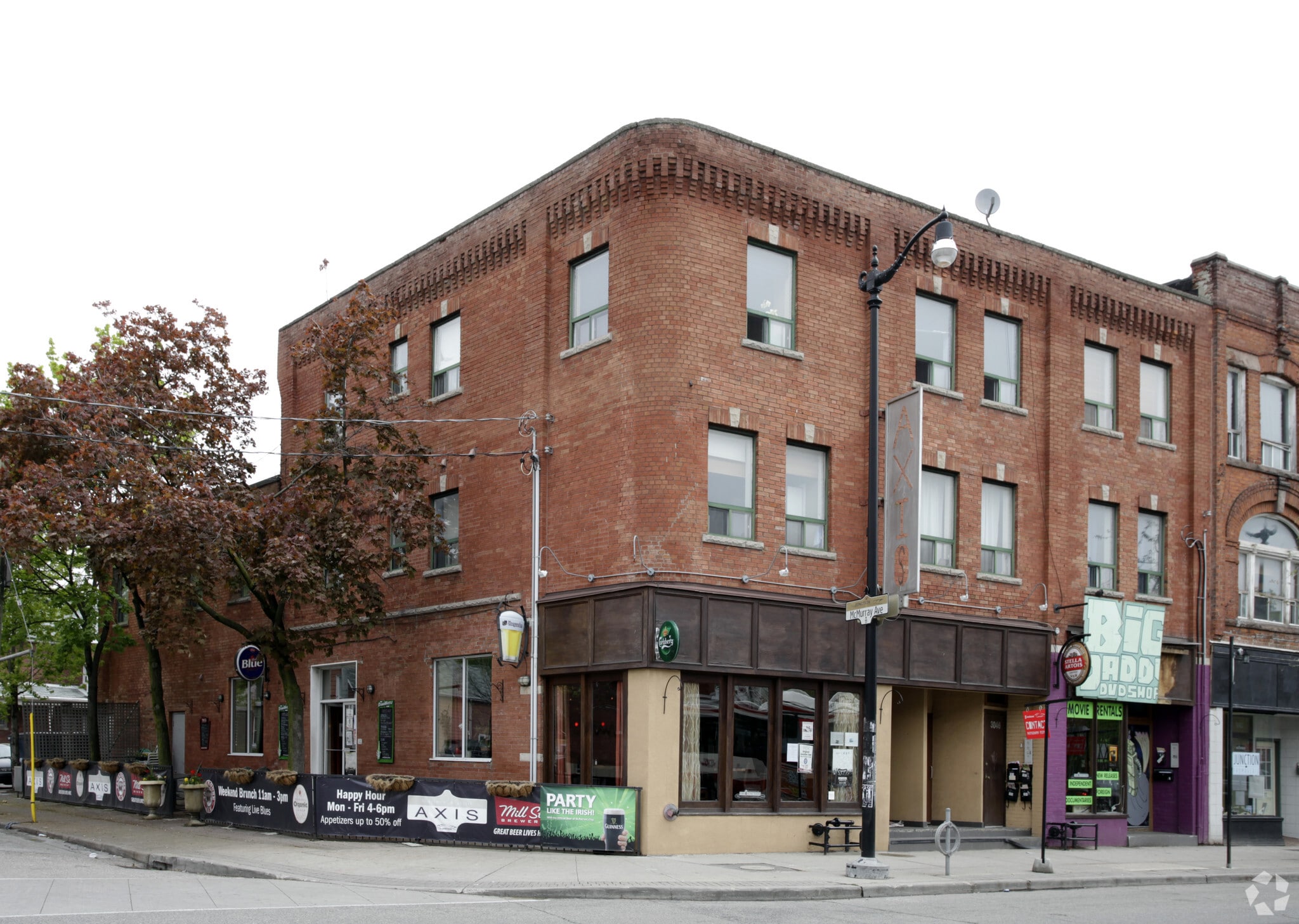 3044-3048 Dundas St W, Toronto, ON for Sale