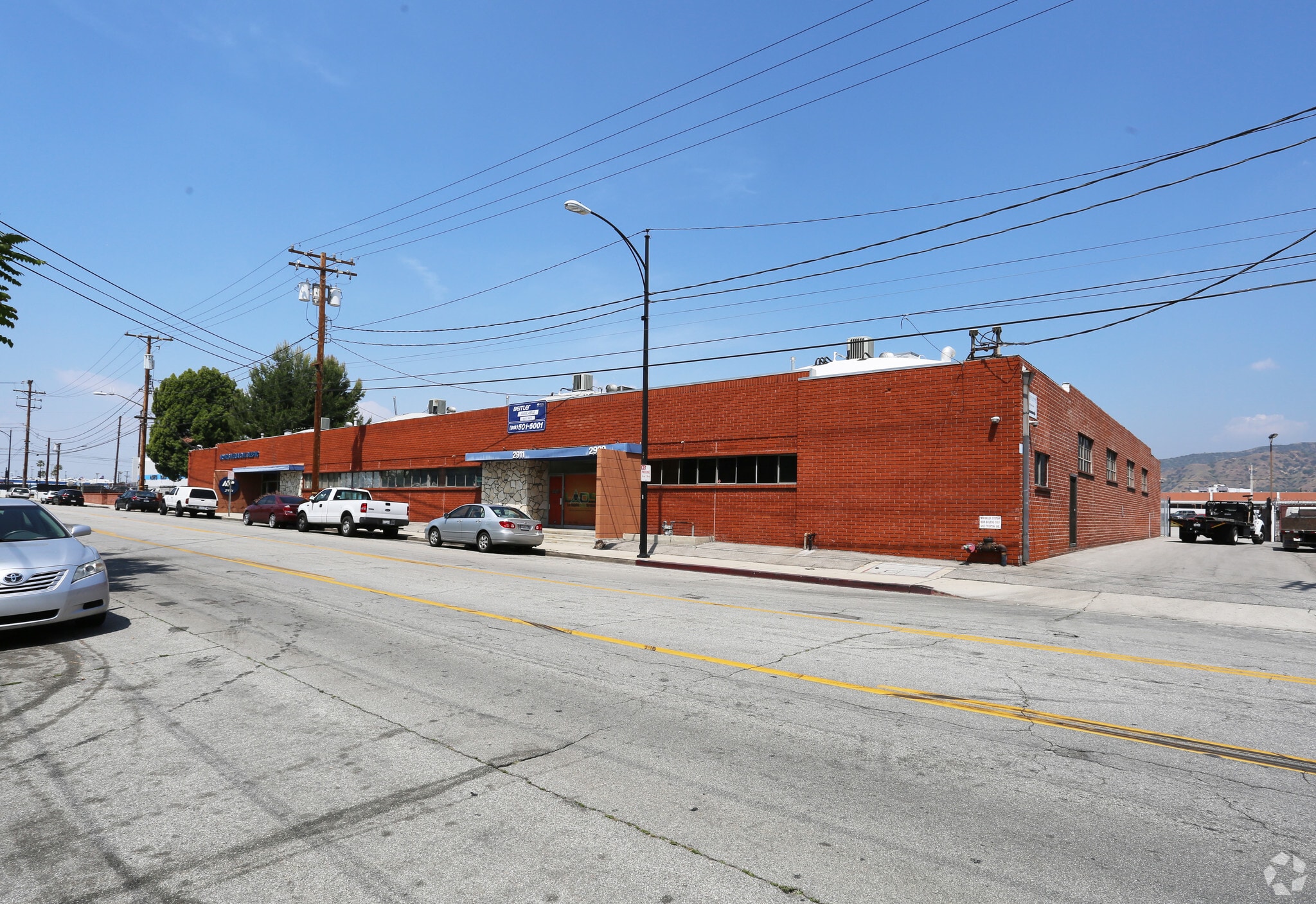 2909-29121 Thornton Ave, Burbank, CA for Rent