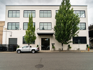 Portland, OR undefined - 307 SE Hawthorne Blvd
