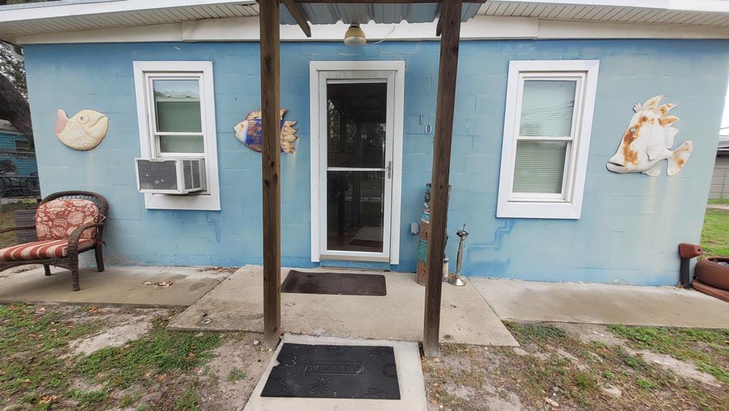 108 Hood St, Rockport, TX for Sale