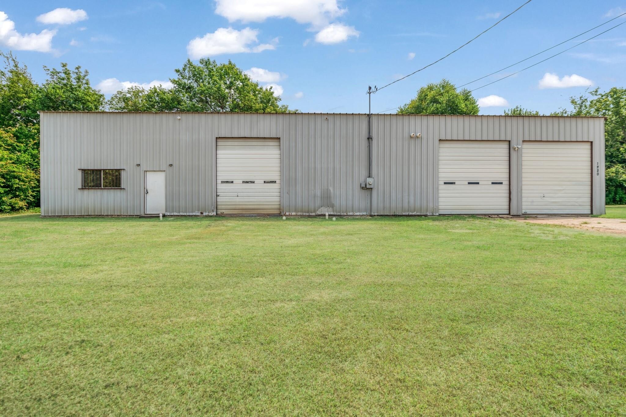 1220 19th St NW, Paris, TX for Sale