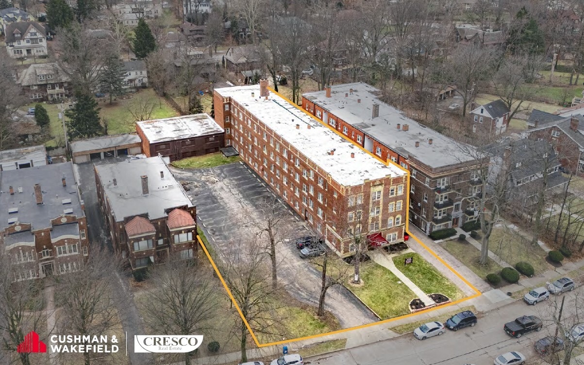 2450 Overlook Rd, Cleveland Heights, OH for Sale