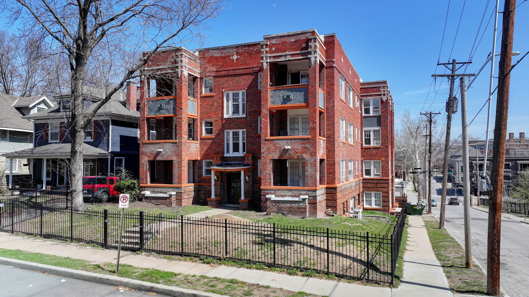 4245-4247 Harrison St, Kansas City, MO for Sale