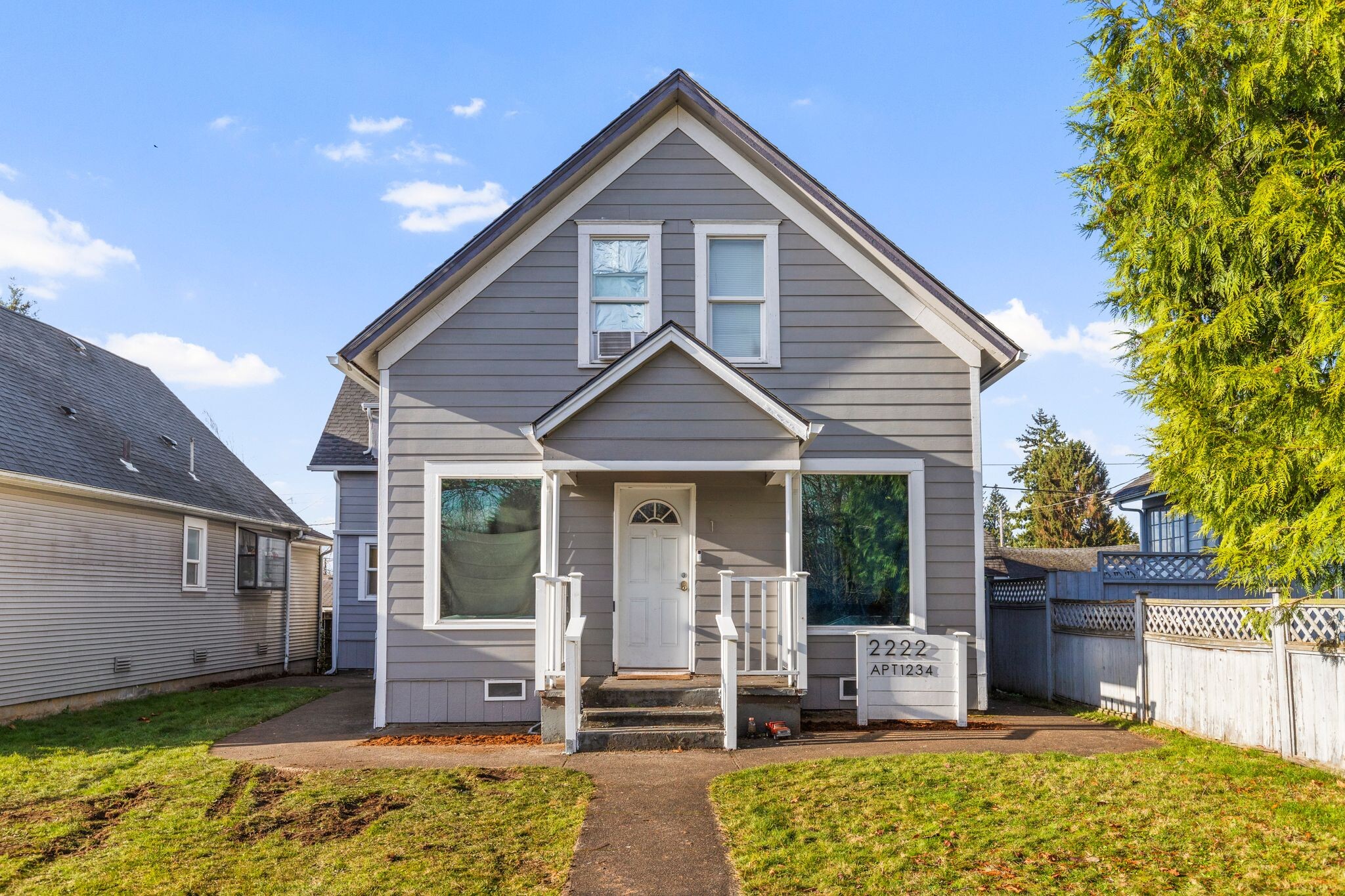 2222 Summit Ave, Everett, WA for Sale