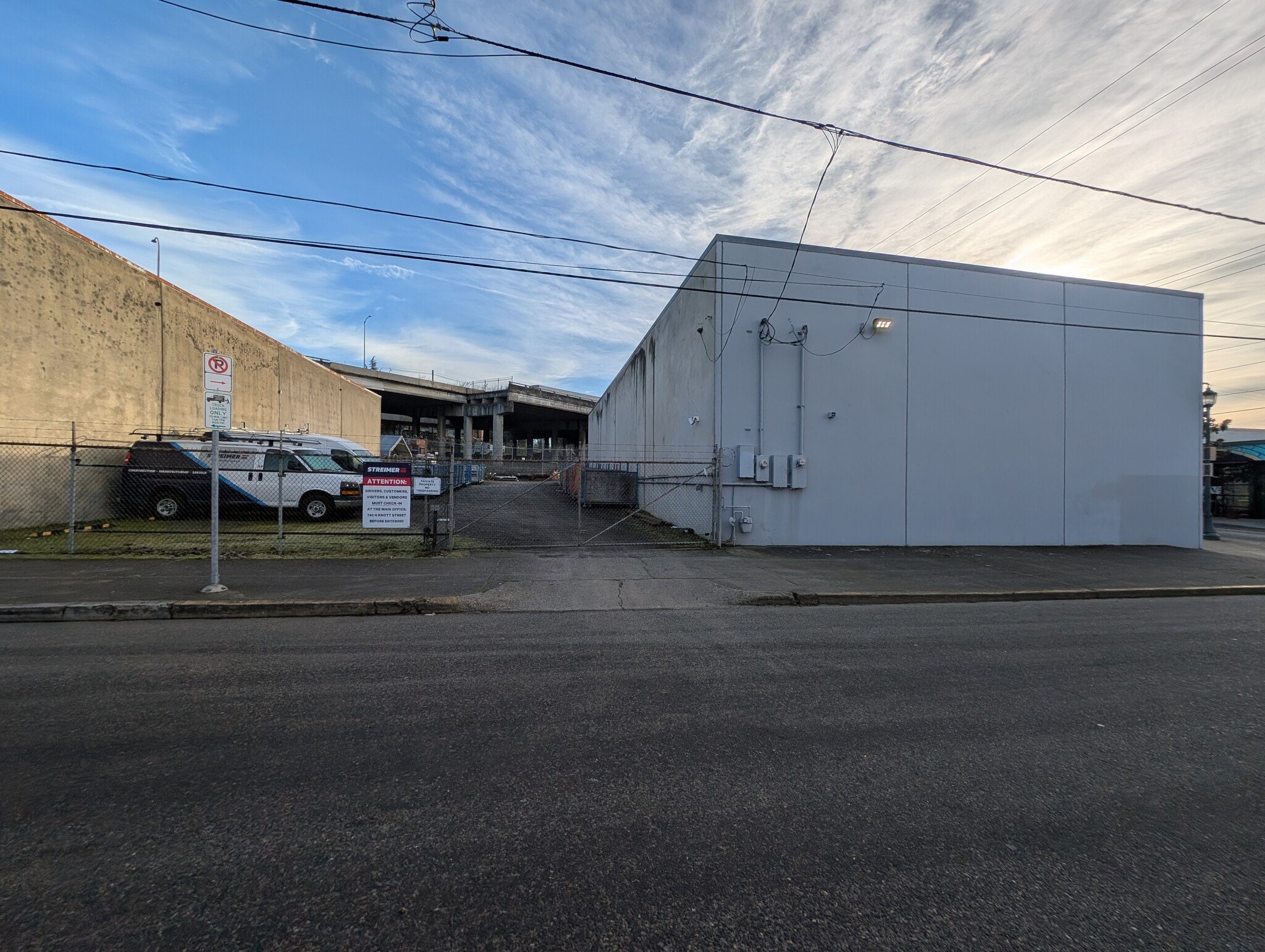 651 N Russell St, Portland, OR for Rent
