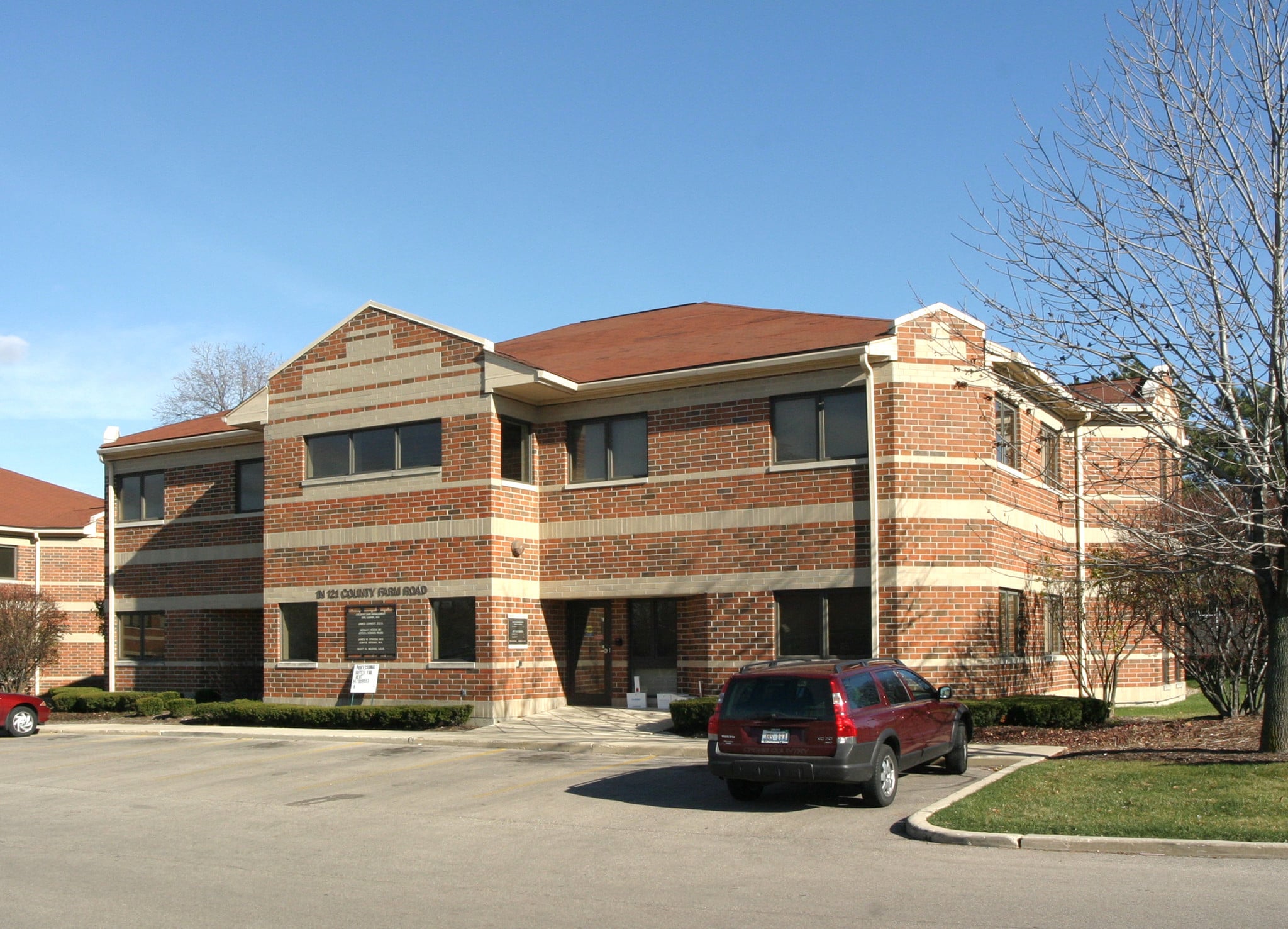 1N121 County Farm Rd, Winfield, IL for Rent