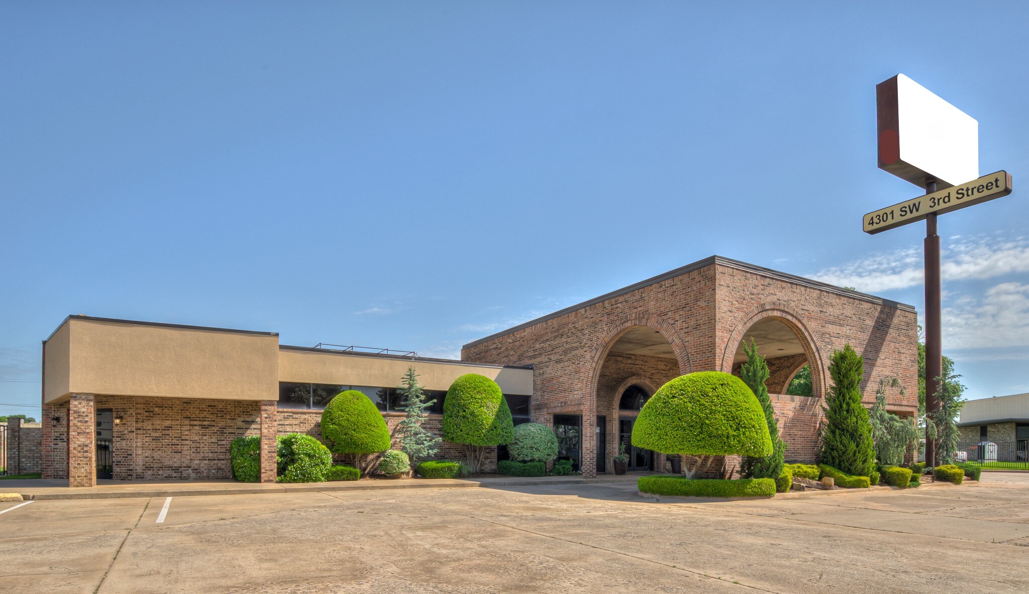 4301 SW 3rd St, Oklahoma City, OK for Sale