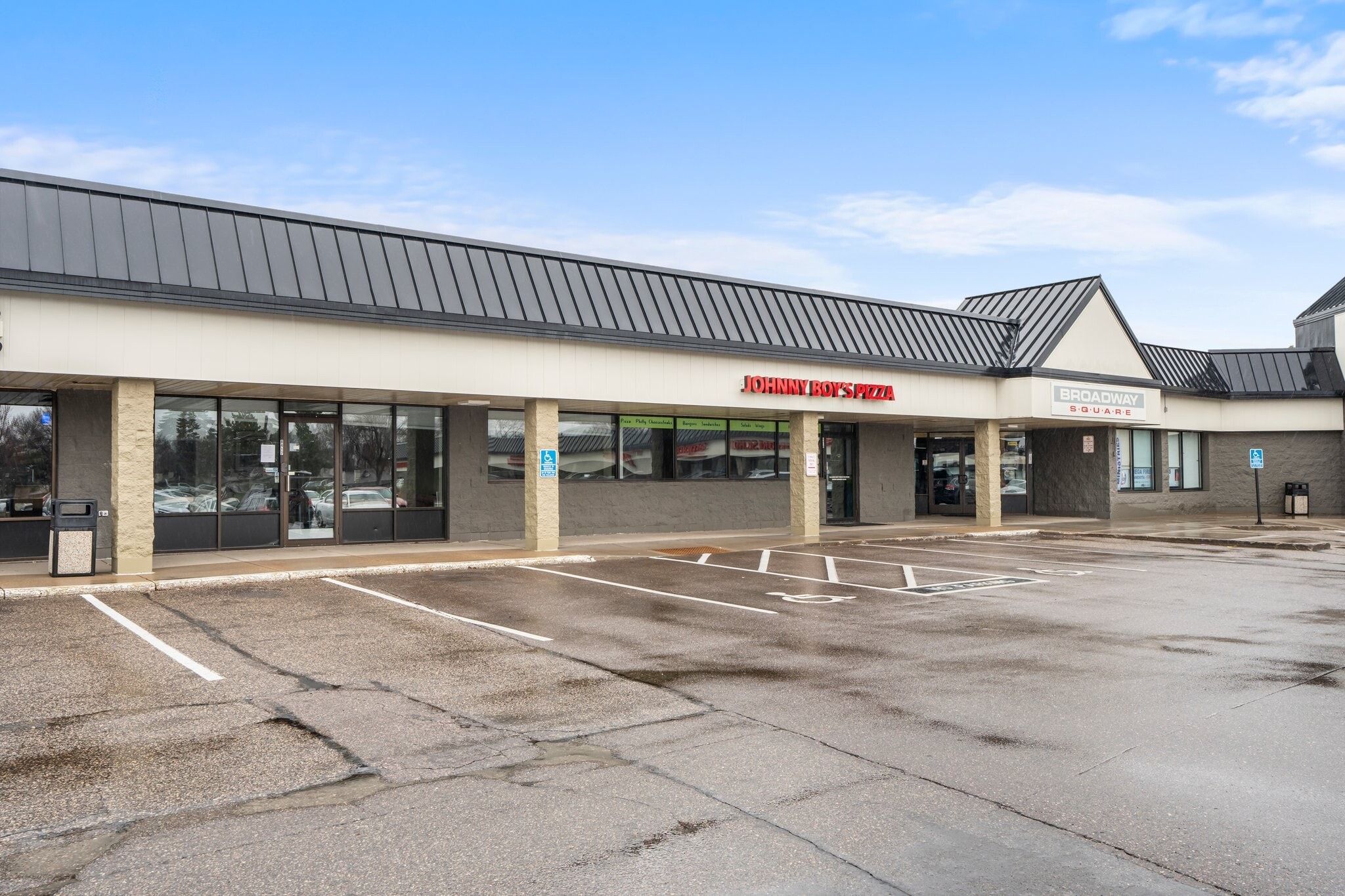 8401-8471 W Broadway Ave, Brooklyn Park, MN for Rent