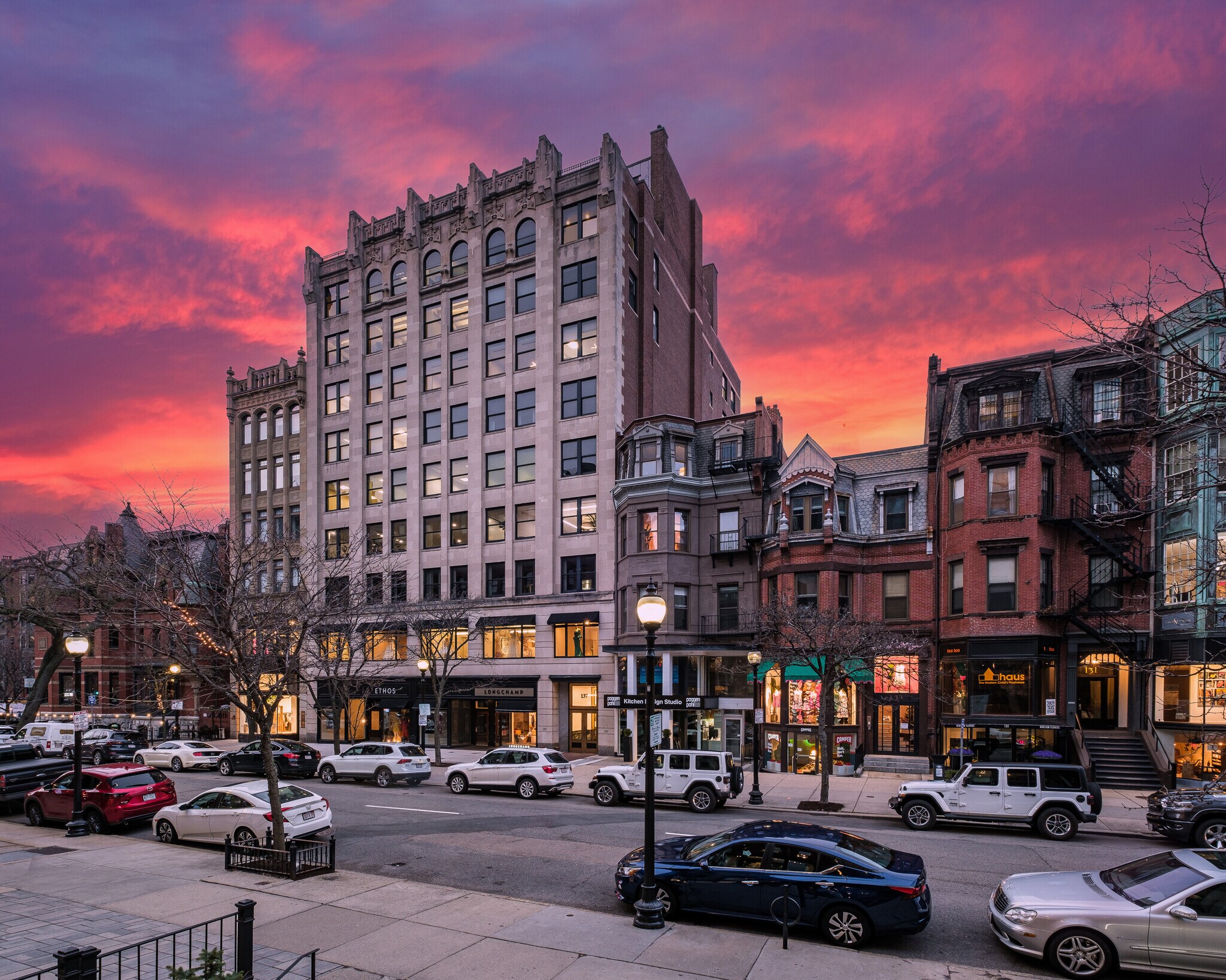 137-141 Newbury St, Boston, MA for Rent